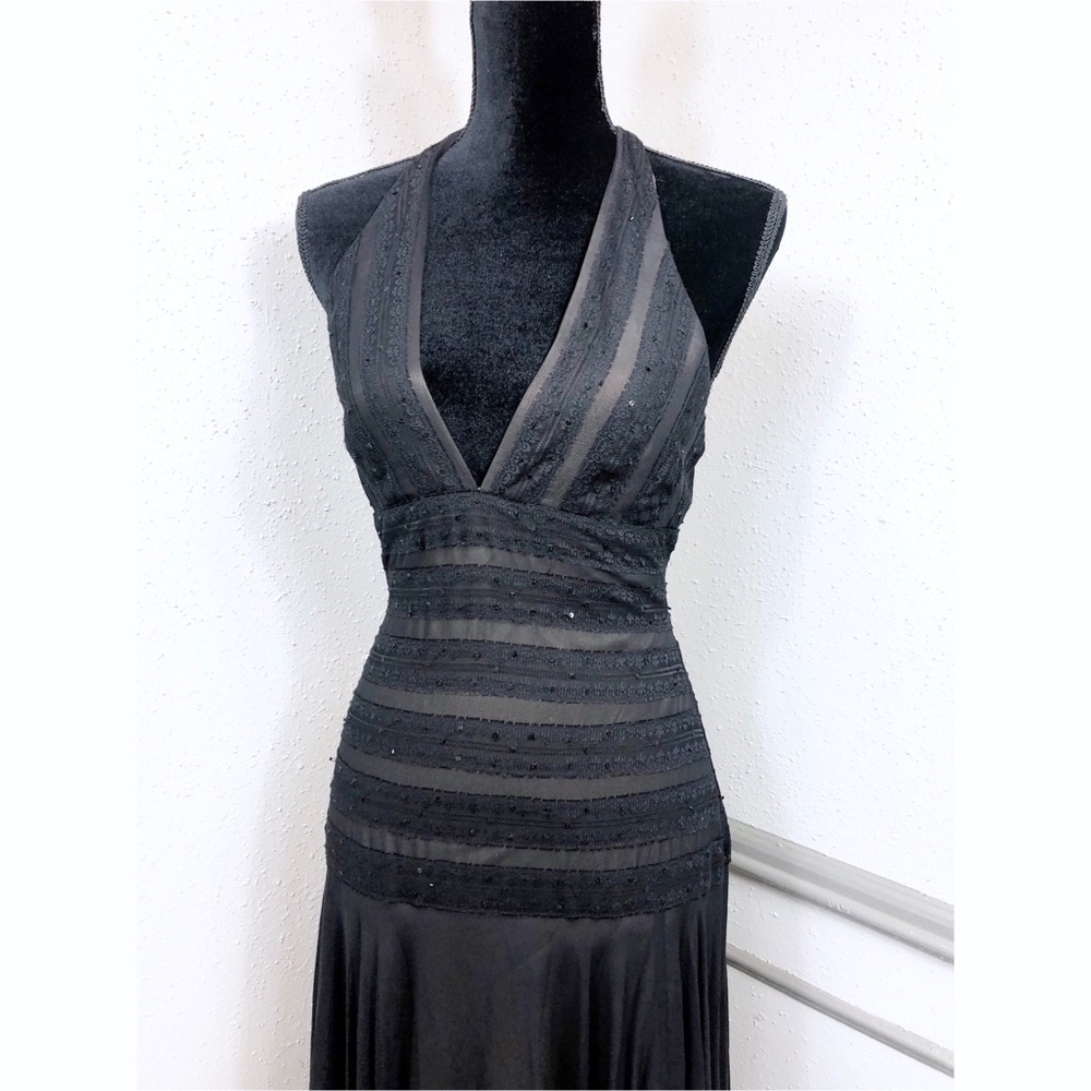 100% silk BCBG MaxAzria halter neck fishtail dress - Picture 2 of 8